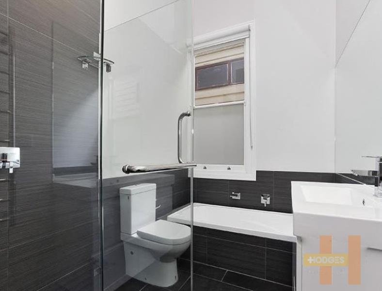 Gallery: 66 Castlemaine Street