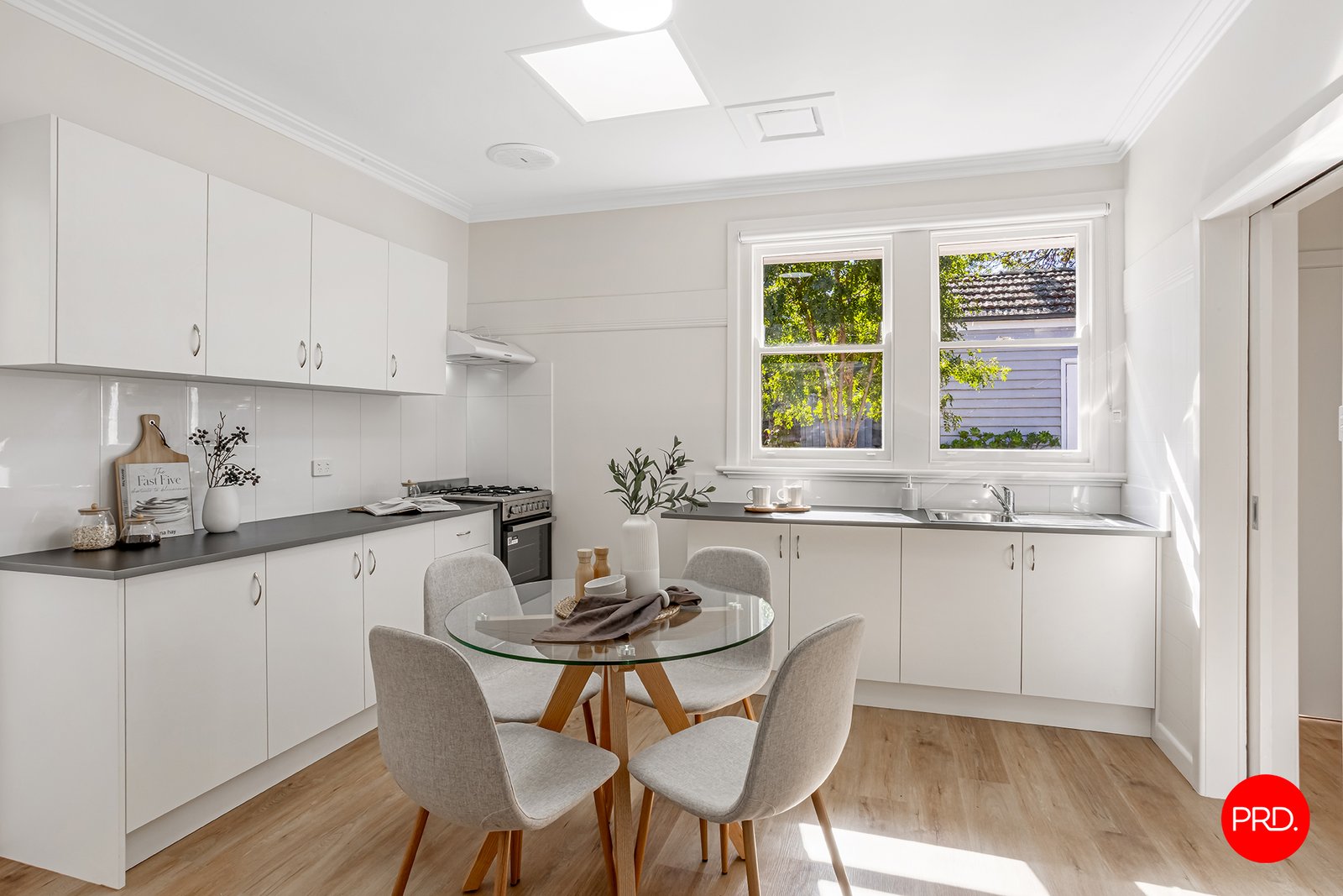 66 Chum Street GOLDEN SQUARE 6