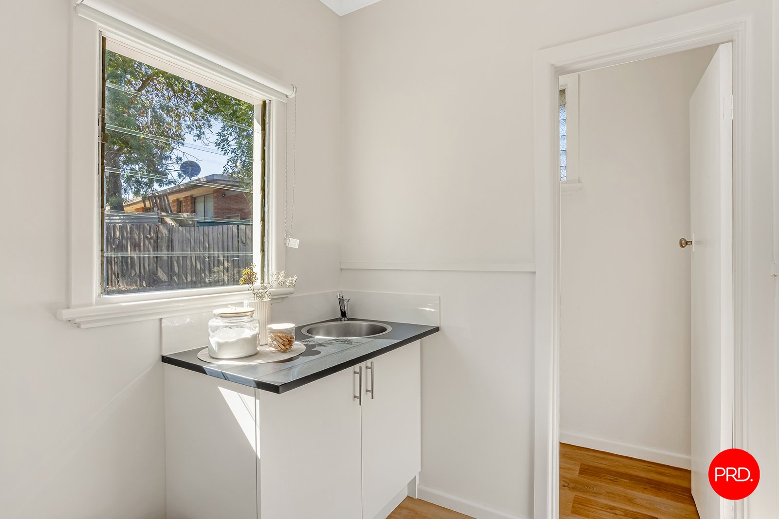 66 Chum Street GOLDEN SQUARE 12