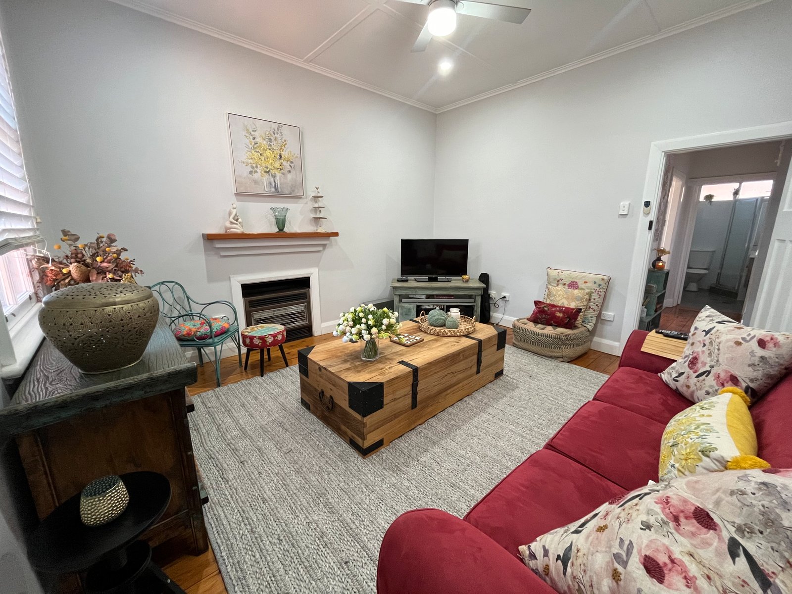 66 Church Street TAMWORTH 16