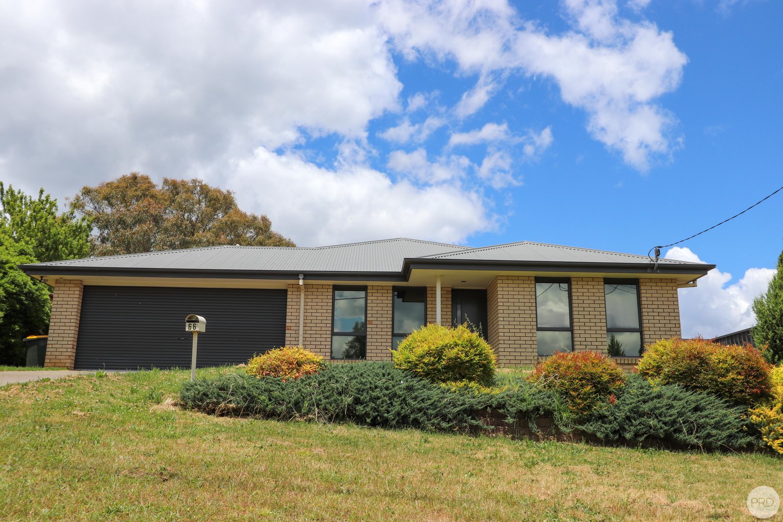 66 Clara Street TUMBARUMBA 1
