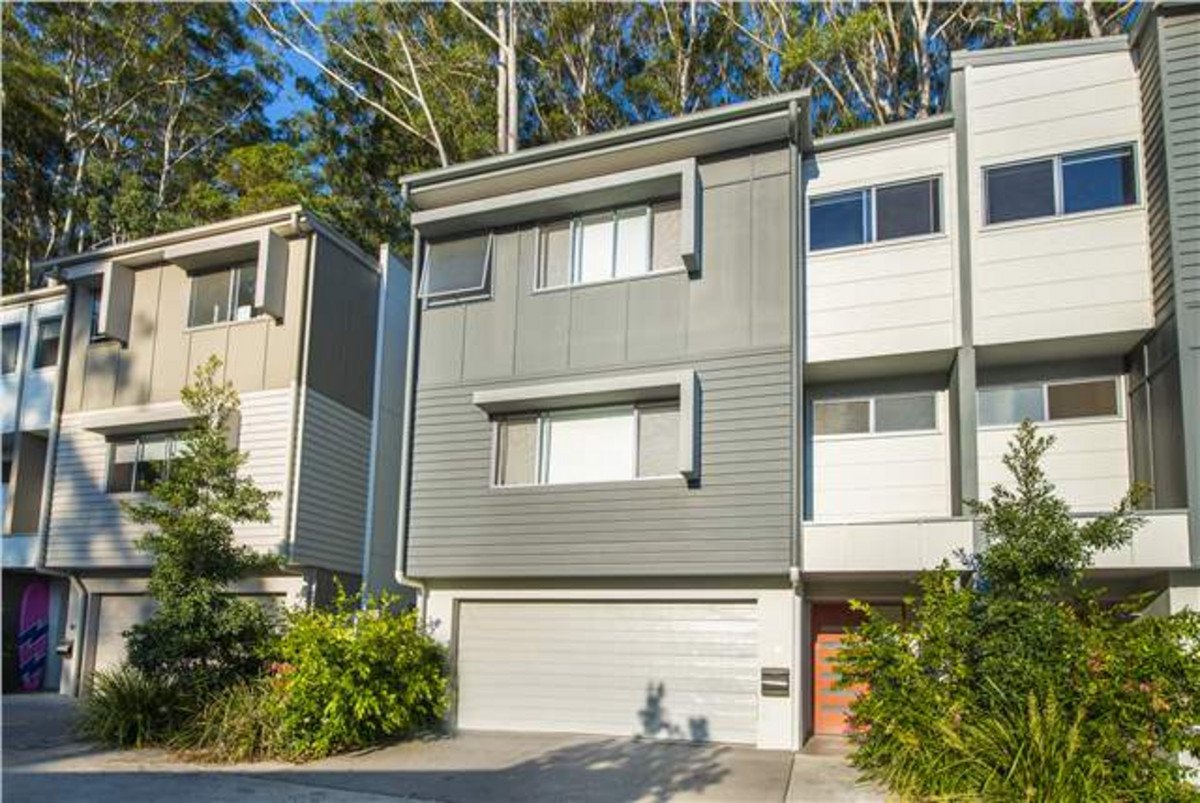 66 Currumbin Chase Currumbin 2