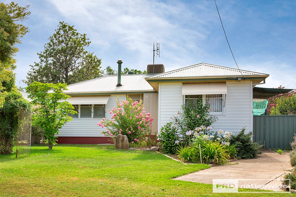 66 Duri Road TAMWORTH 1