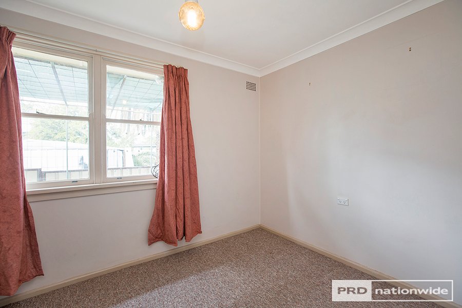 66 Duri Road TAMWORTH 4