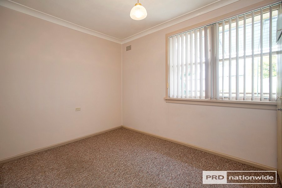 66 Duri Road TAMWORTH 5