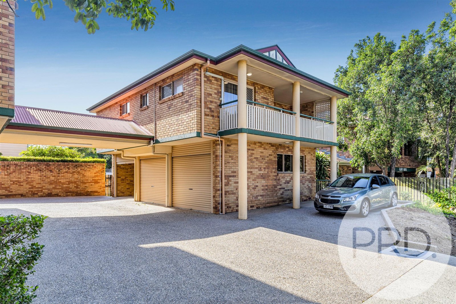 6/6 Elliott Street CLAYFIELD 1