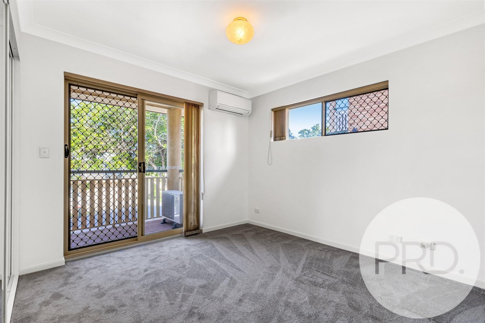6/6 Elliott Street CLAYFIELD 9