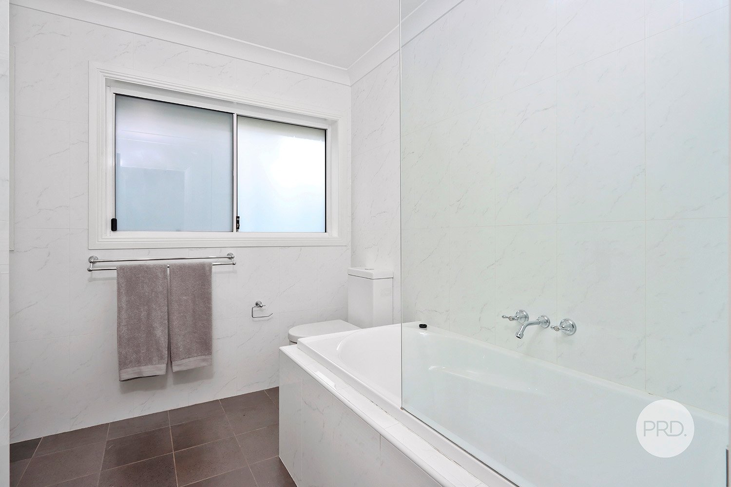 66 Elm Street LUGARNO 10