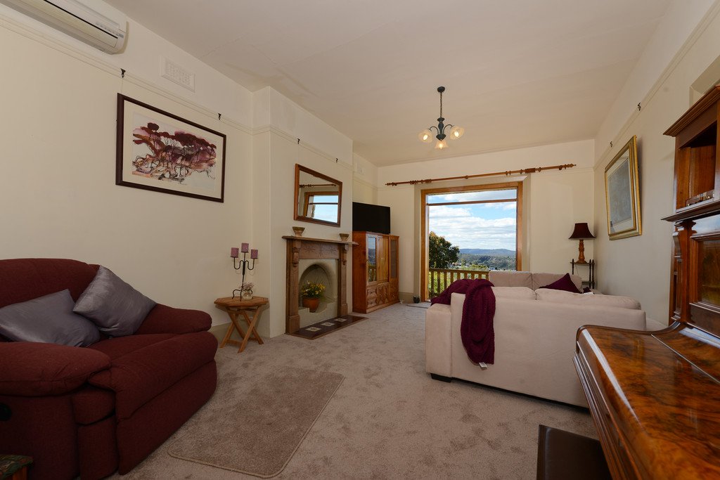 66 (Flat 1) Lansdowne Crescent WEST HOBART 3