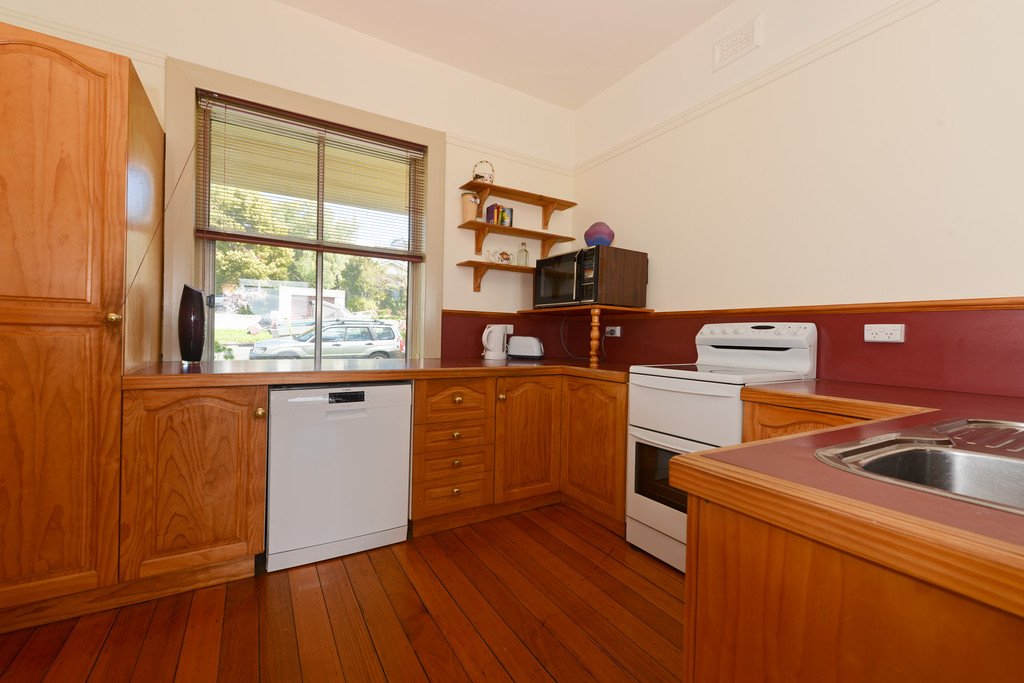 66 (Flat 1) Lansdowne Crescent WEST HOBART 4