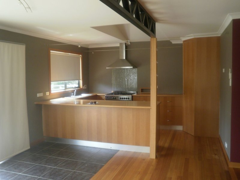 66 Gellibrand Drive SANDFORD 2