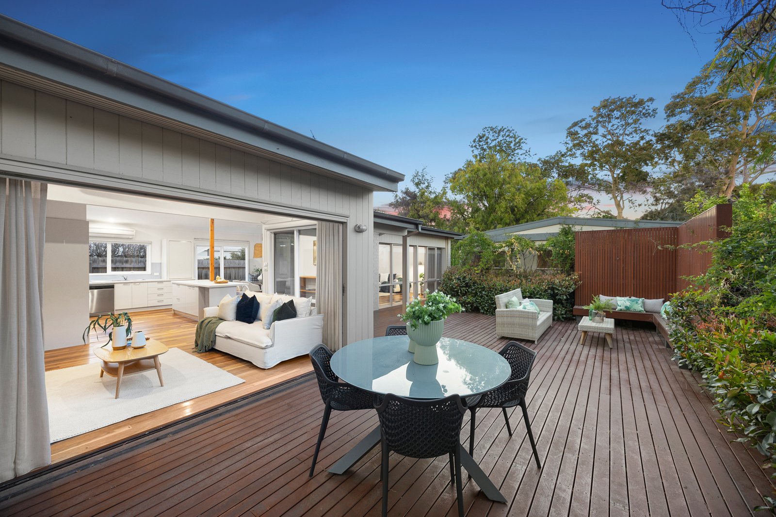 Gallery: 66 Haldane Street