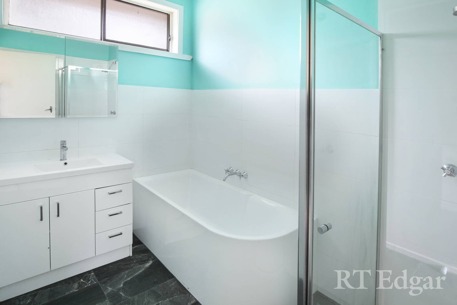 Real Estate and Property in 66 Hallorans Lane, Kyneton, VIC