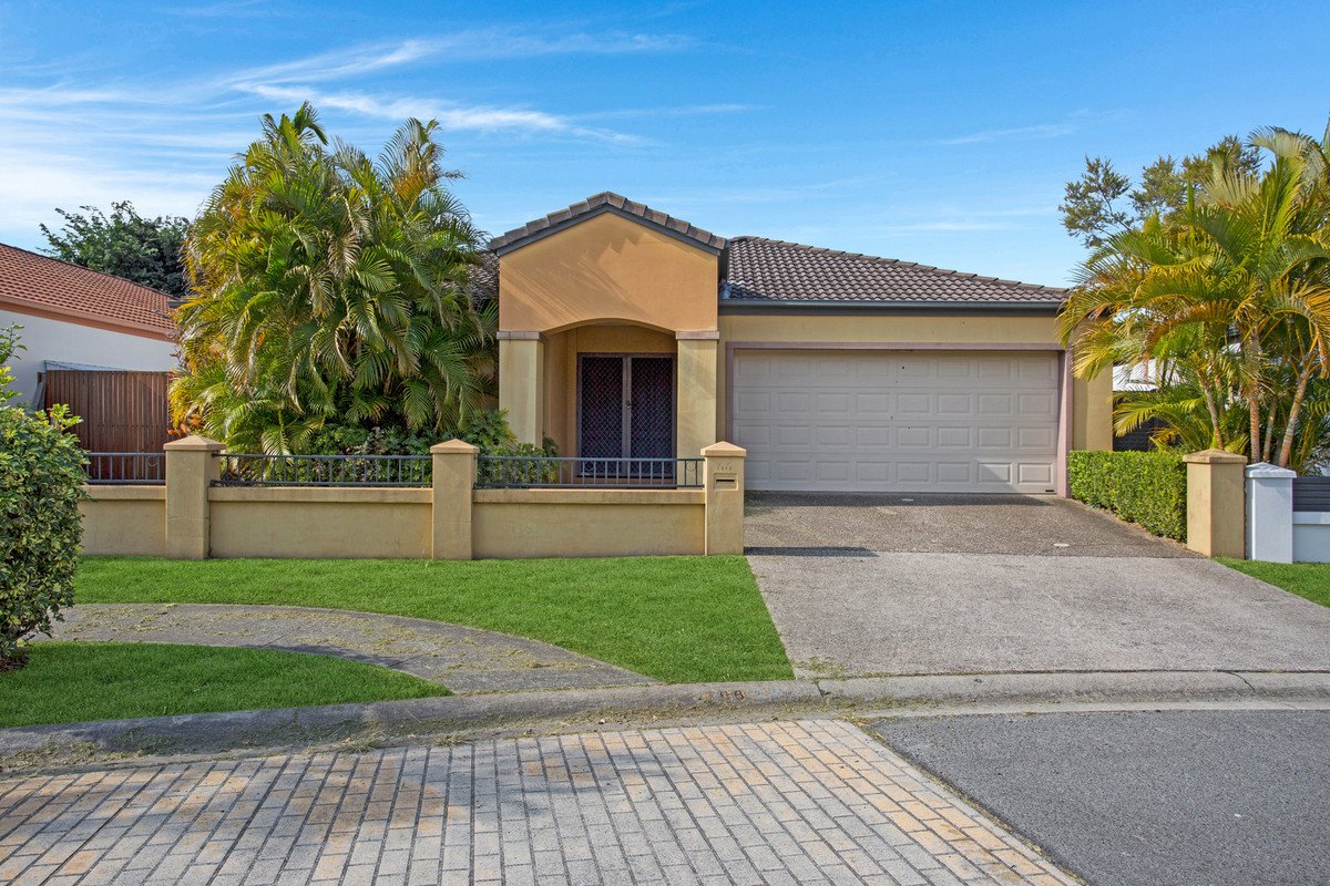 66 Harrier Drive BURLEIGH WATERS 15