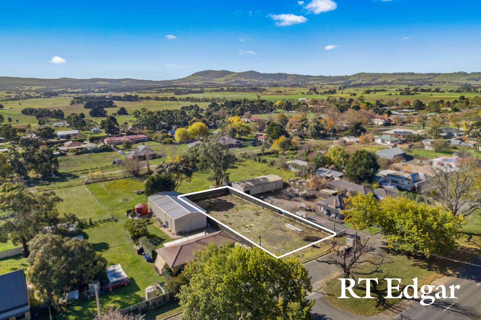 66 High Street, Lancefield RT Edgar