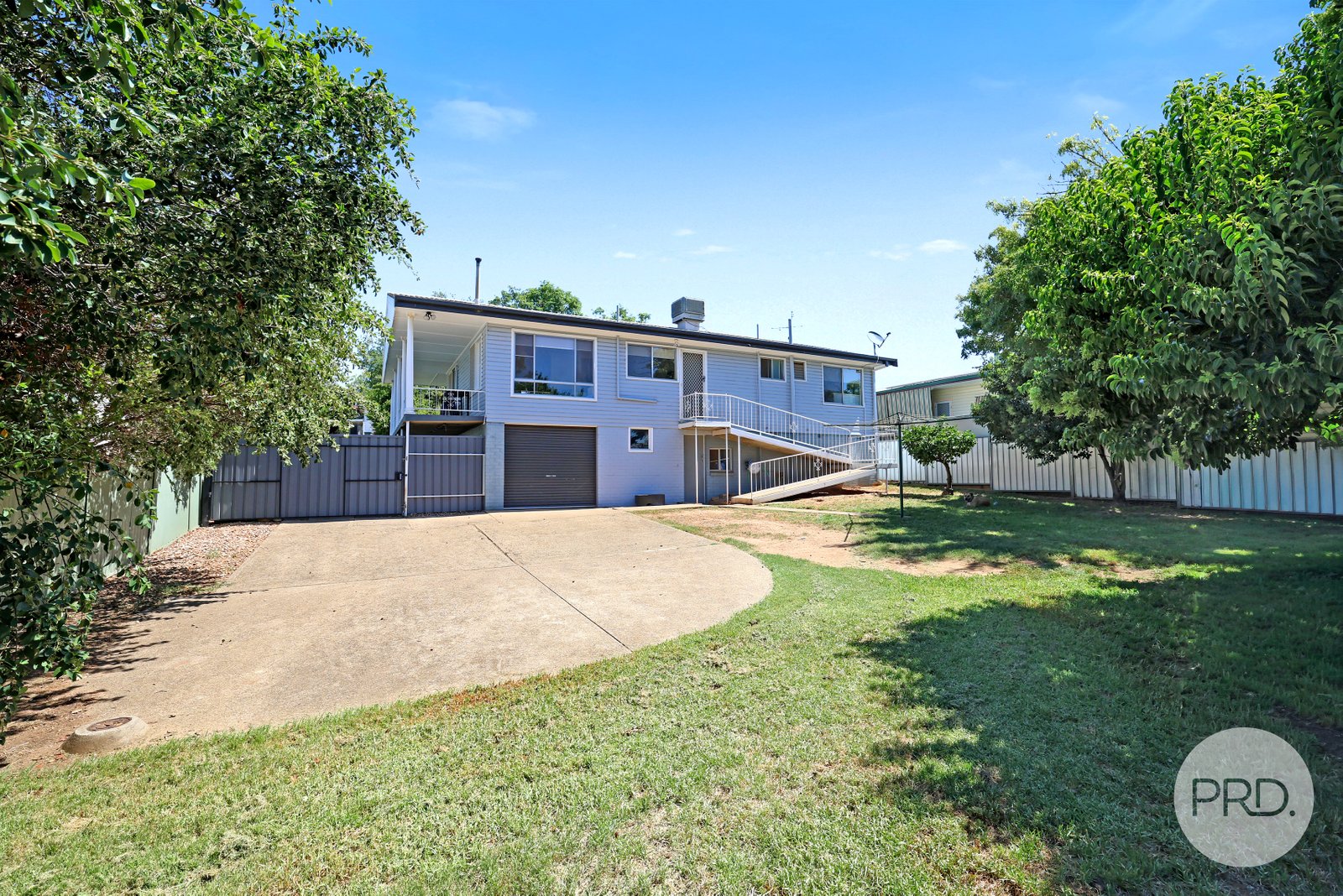 66 Hillvue Road TAMWORTH 17