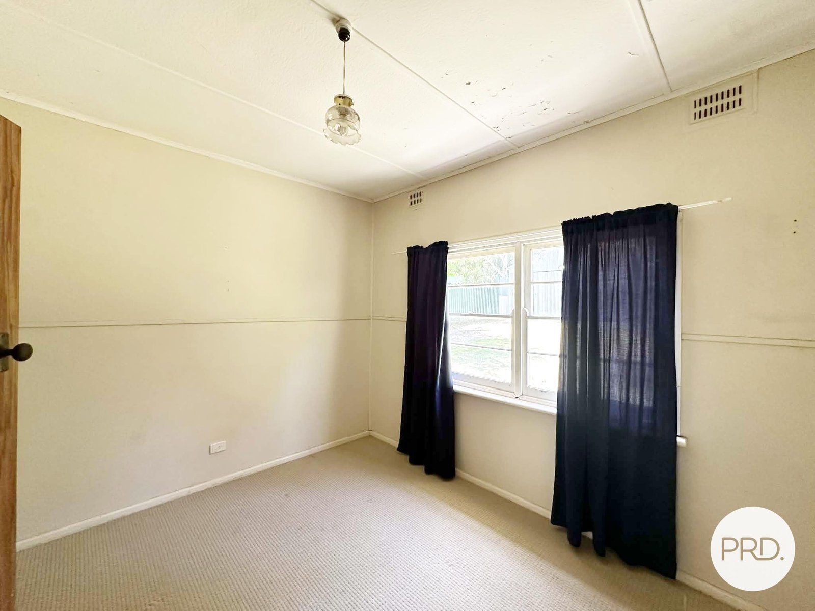 66 King Street TUMBARUMBA 8