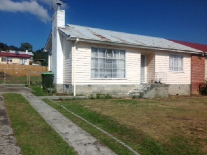 66 Laurel Street RISDON VALE 1