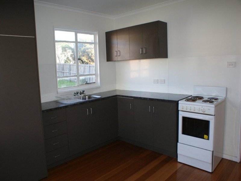 66 Laurel Street RISDON VALE 2