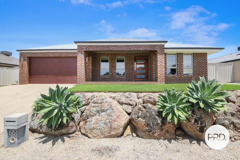 66 Lawson Circuit LAVINGTON 1