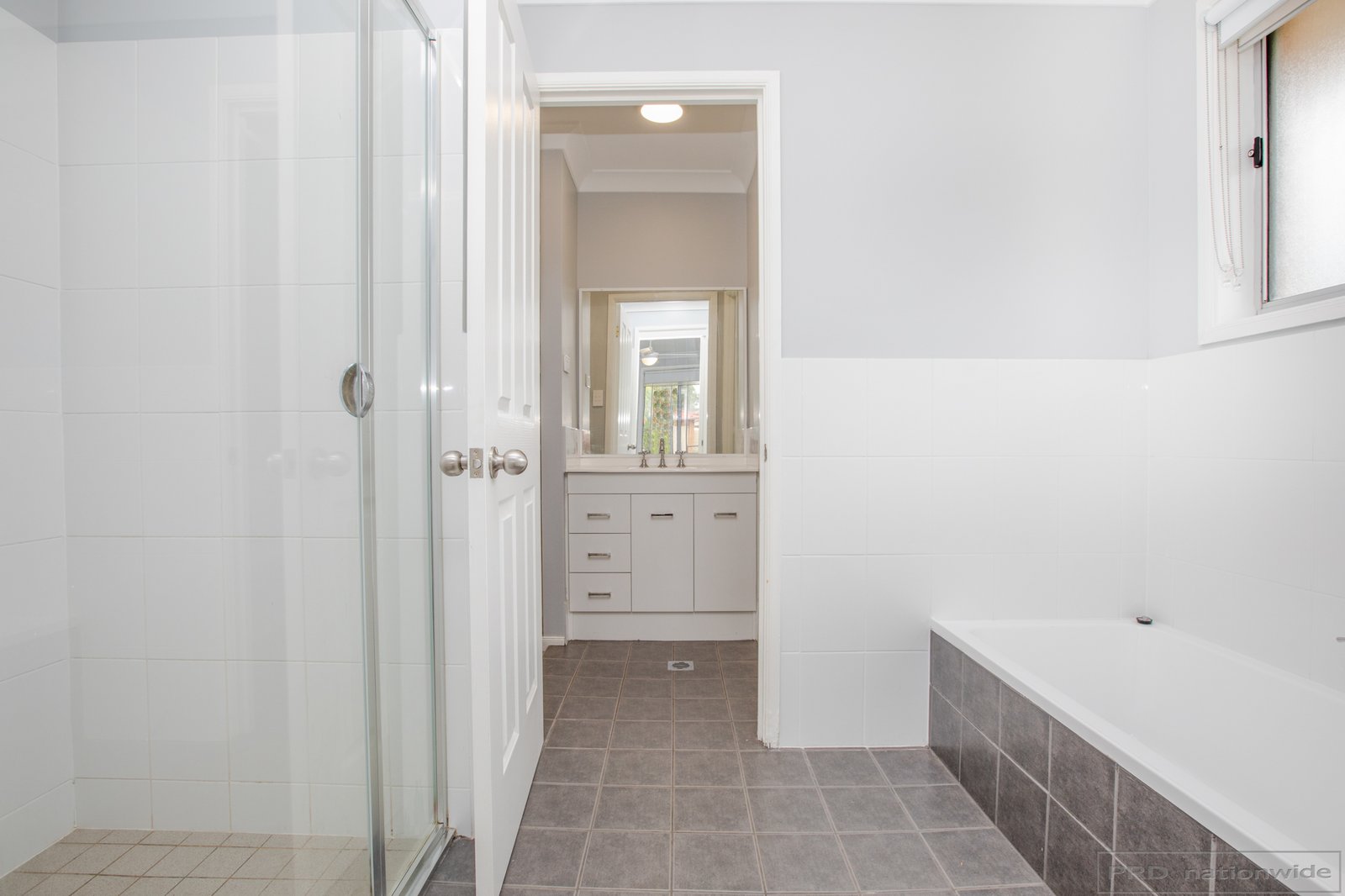66 Lord Howe Drive ASHTONFIELD 7