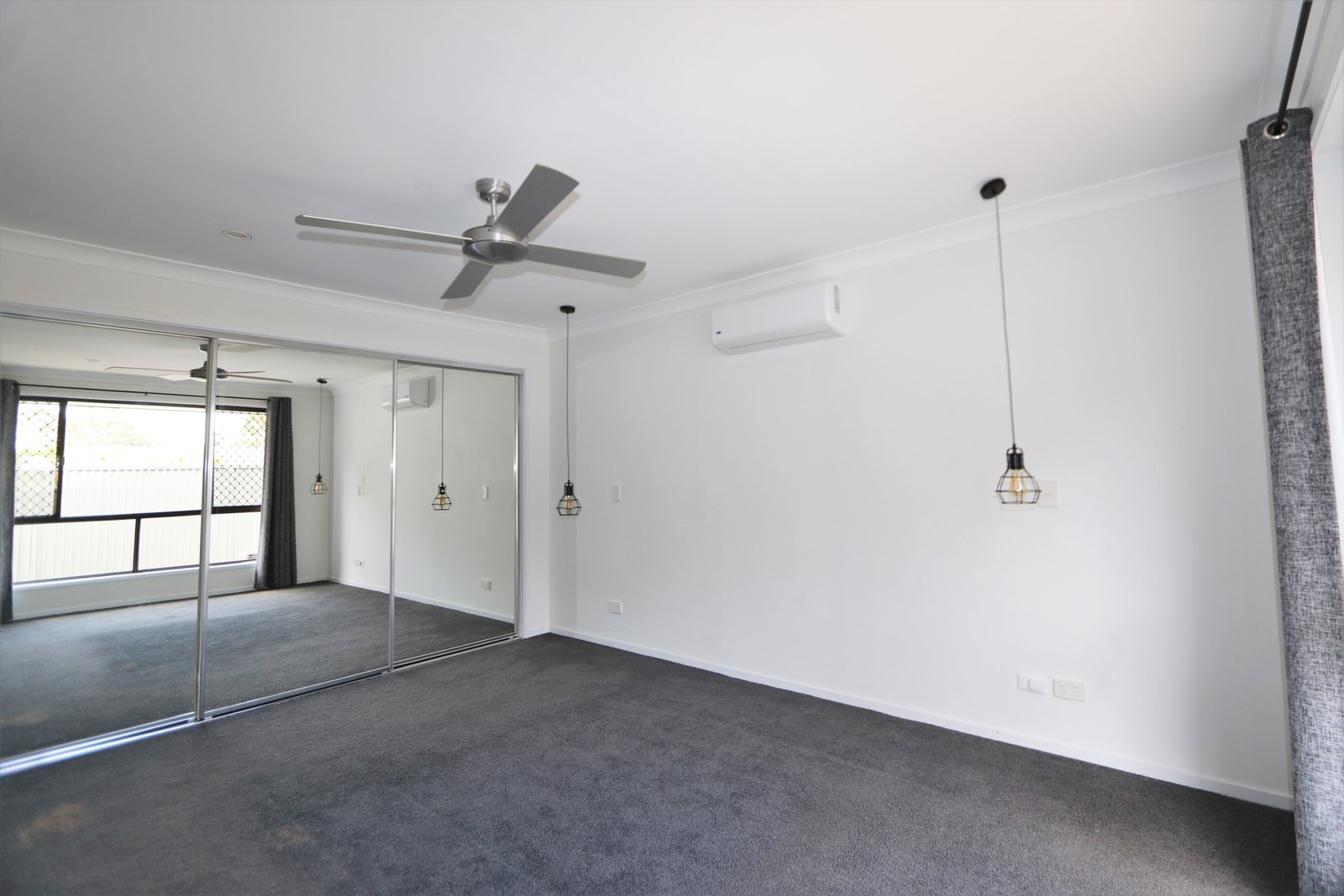 66 Macquarie Avenue MOLENDINAR 7