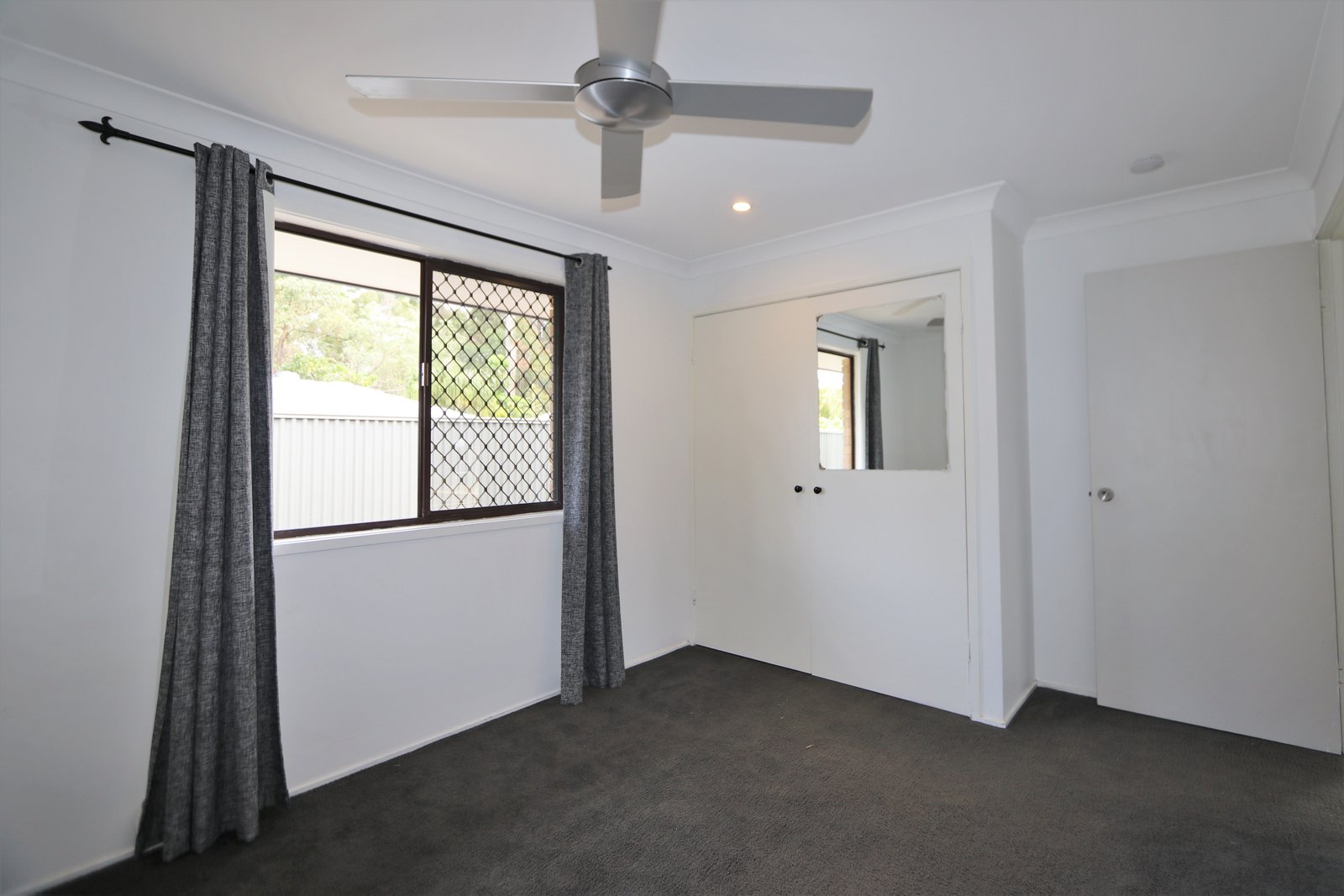 66 Macquarie Avenue MOLENDINAR 10