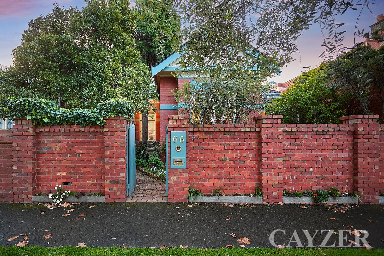 Gallery: 66 McGregor Street