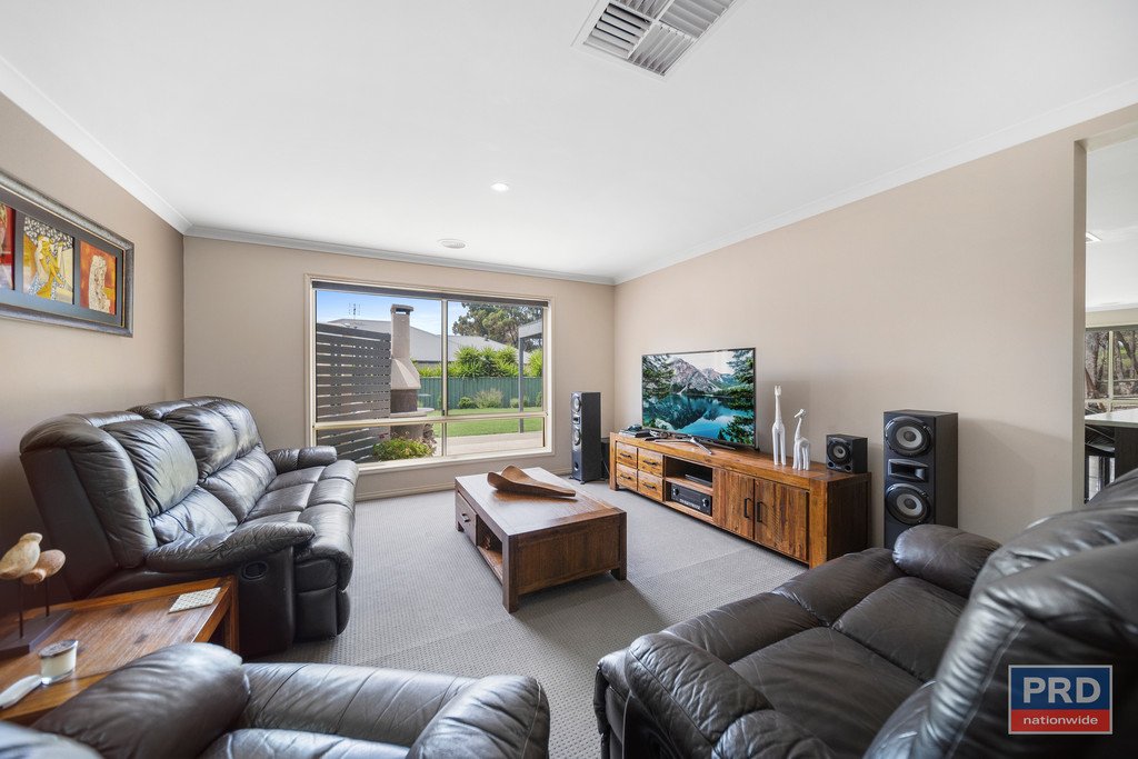 66 McIvor Forest Drive JUNORTOUN 5