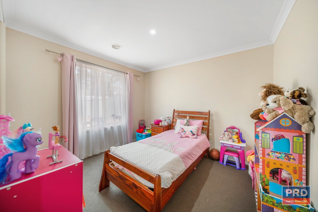 66 McIvor Forest Drive JUNORTOUN 12