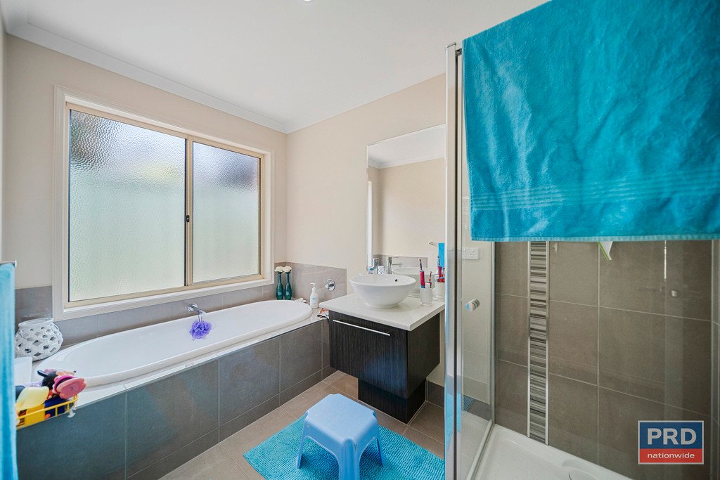 66 McIvor Forest Drive JUNORTOUN 13