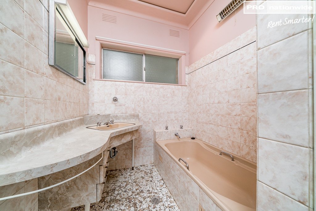 66 Meadow Street KOORINGAL 9