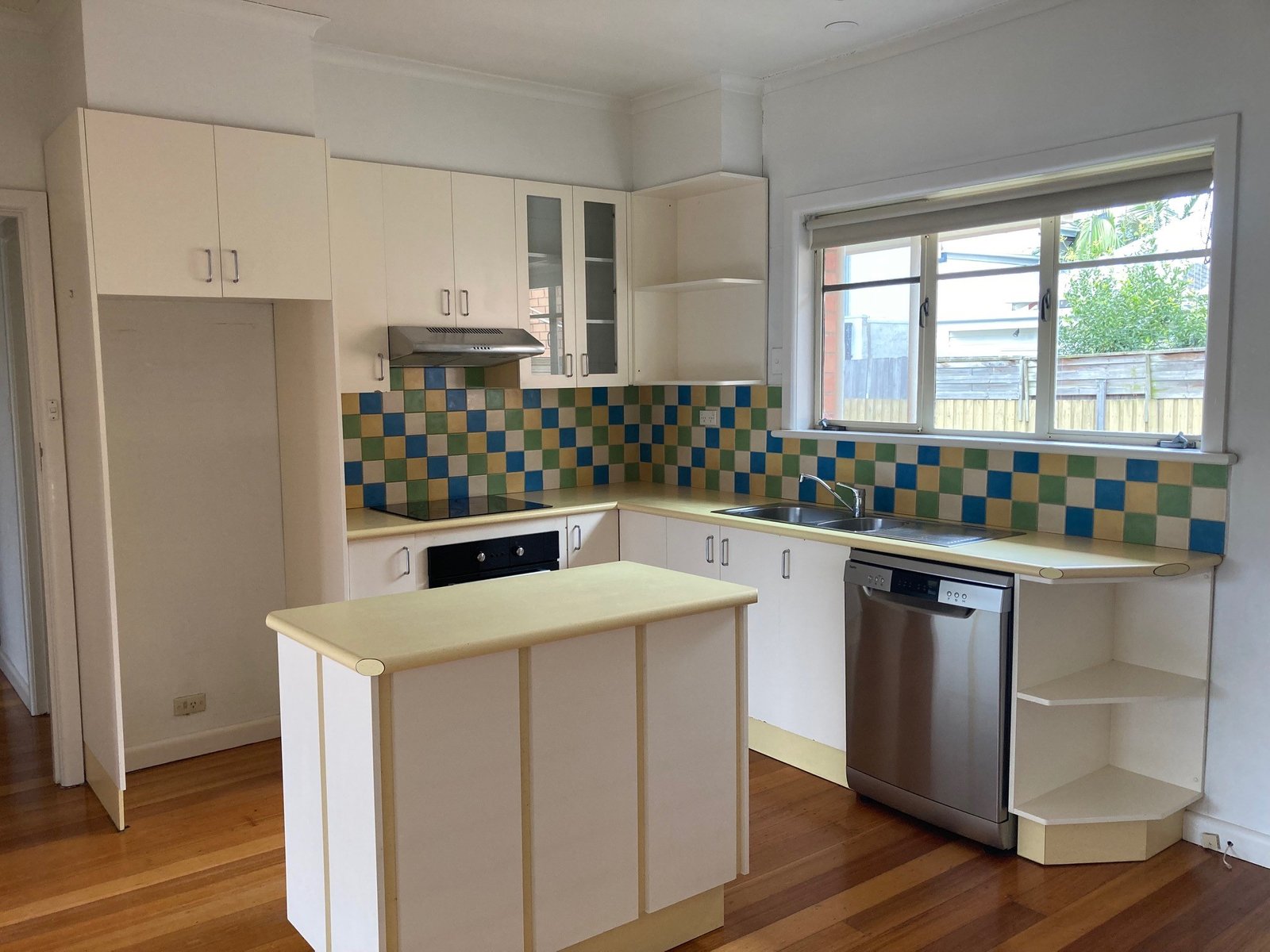 Gallery: 66 Newcastle Street