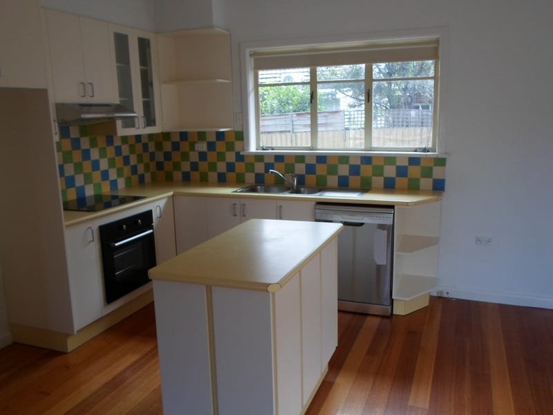 Gallery: 66 Newcastle Street