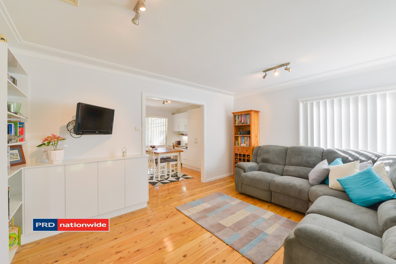 66 Oak Street TAMWORTH 4