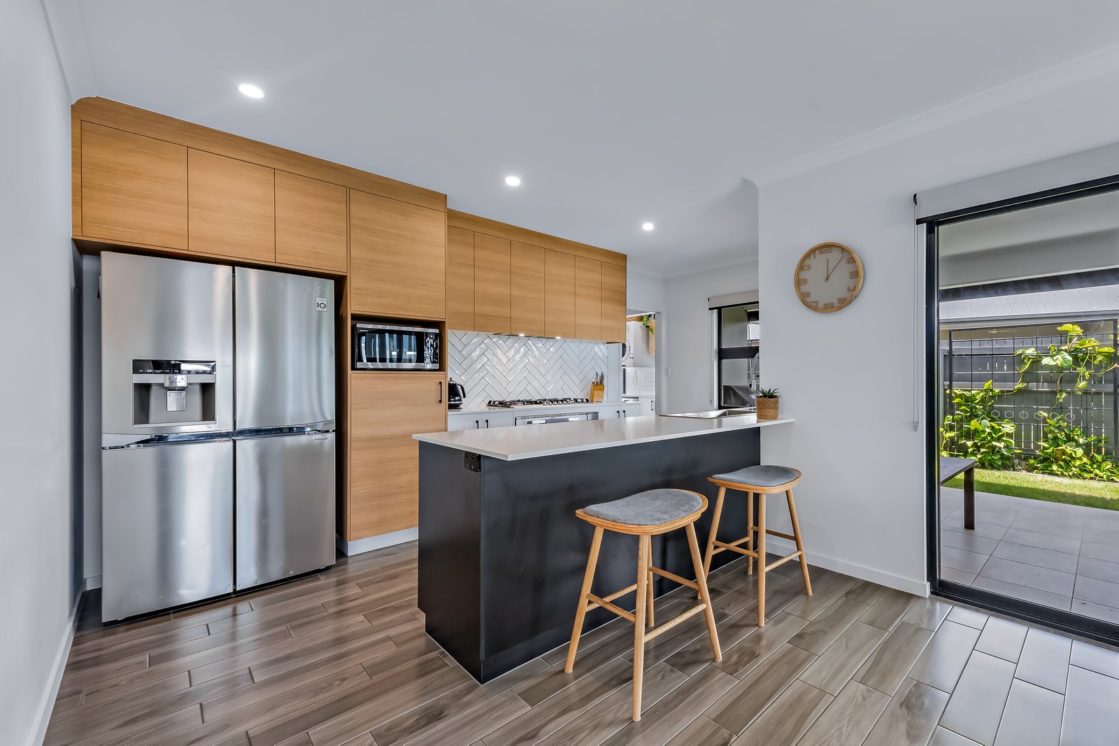 66 Parker Road CANNONVALE 3