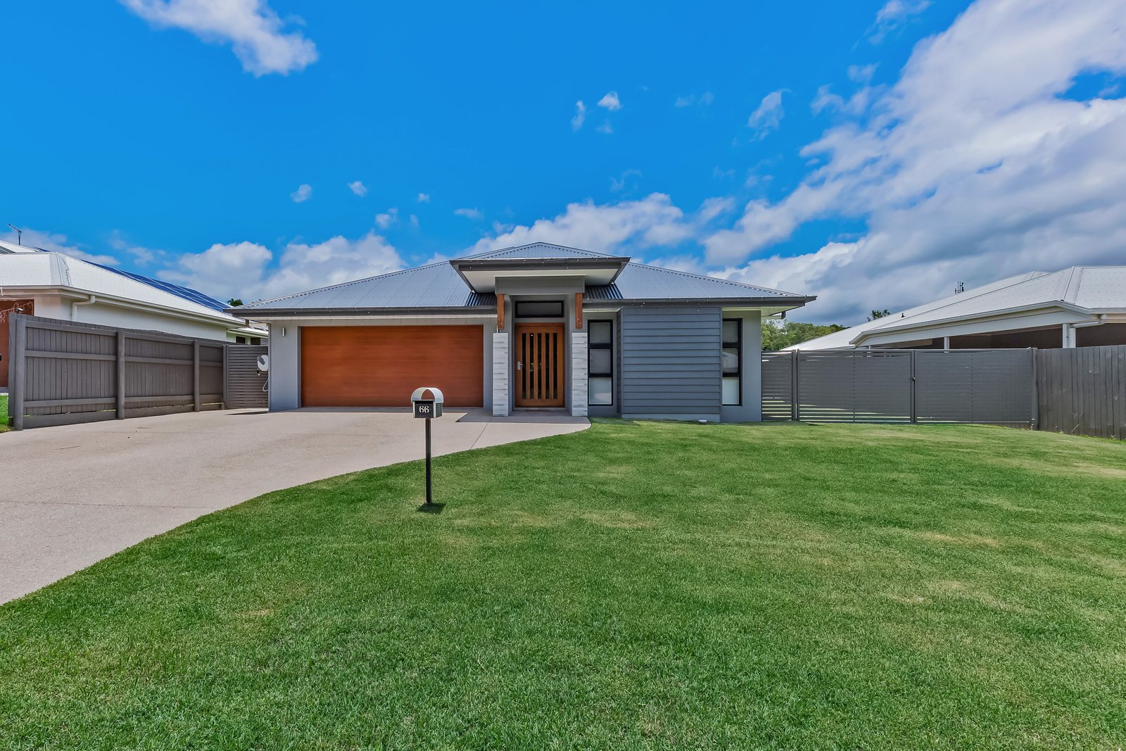 66 Parker Road CANNONVALE 4