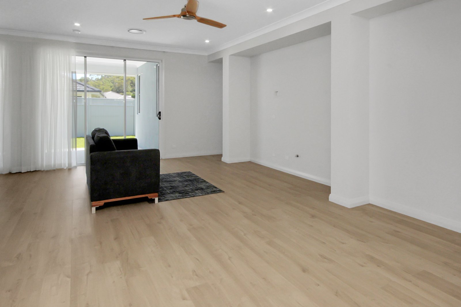 66 Prince Of Wales Drive DUNBOGAN 5