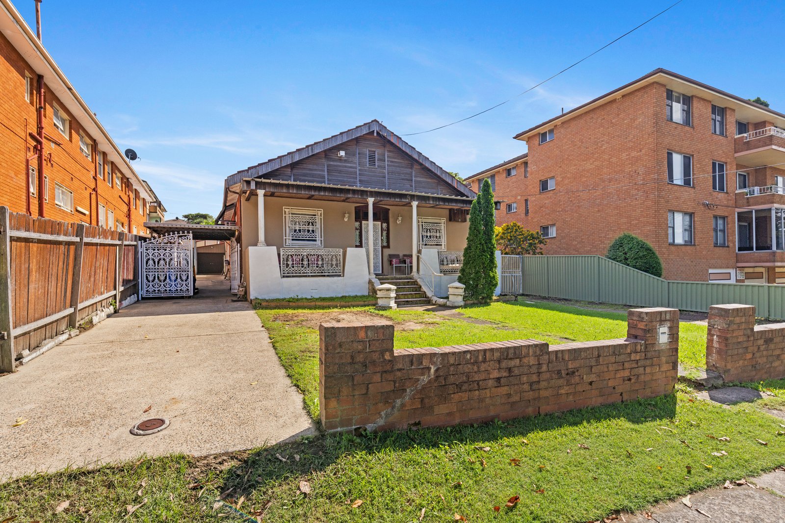 66 Railway Parade LAKEMBA 17