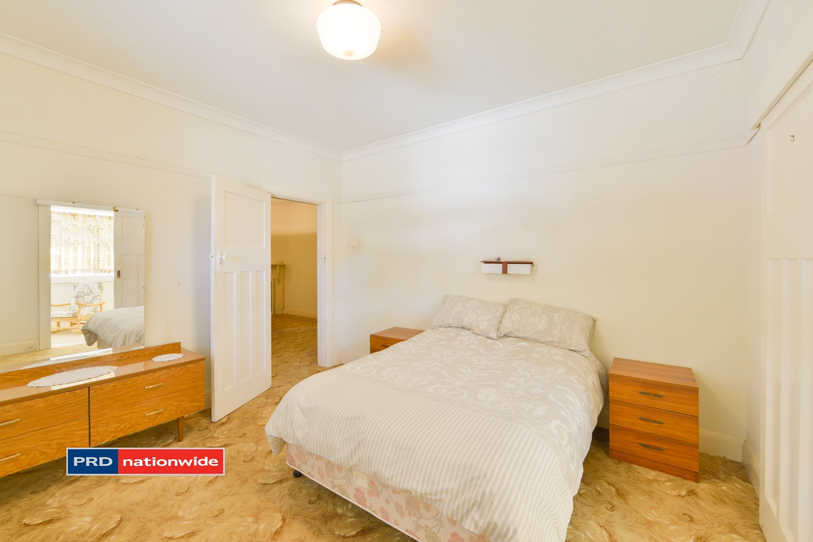 66 Rawson Avenue EAST TAMWORTH 15