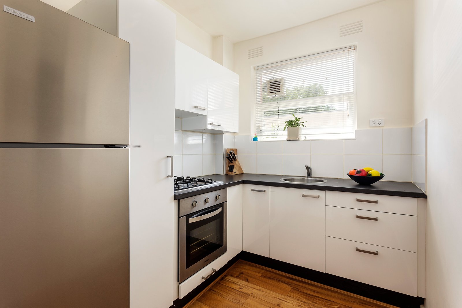 Gallery: 6/6 Redan Street