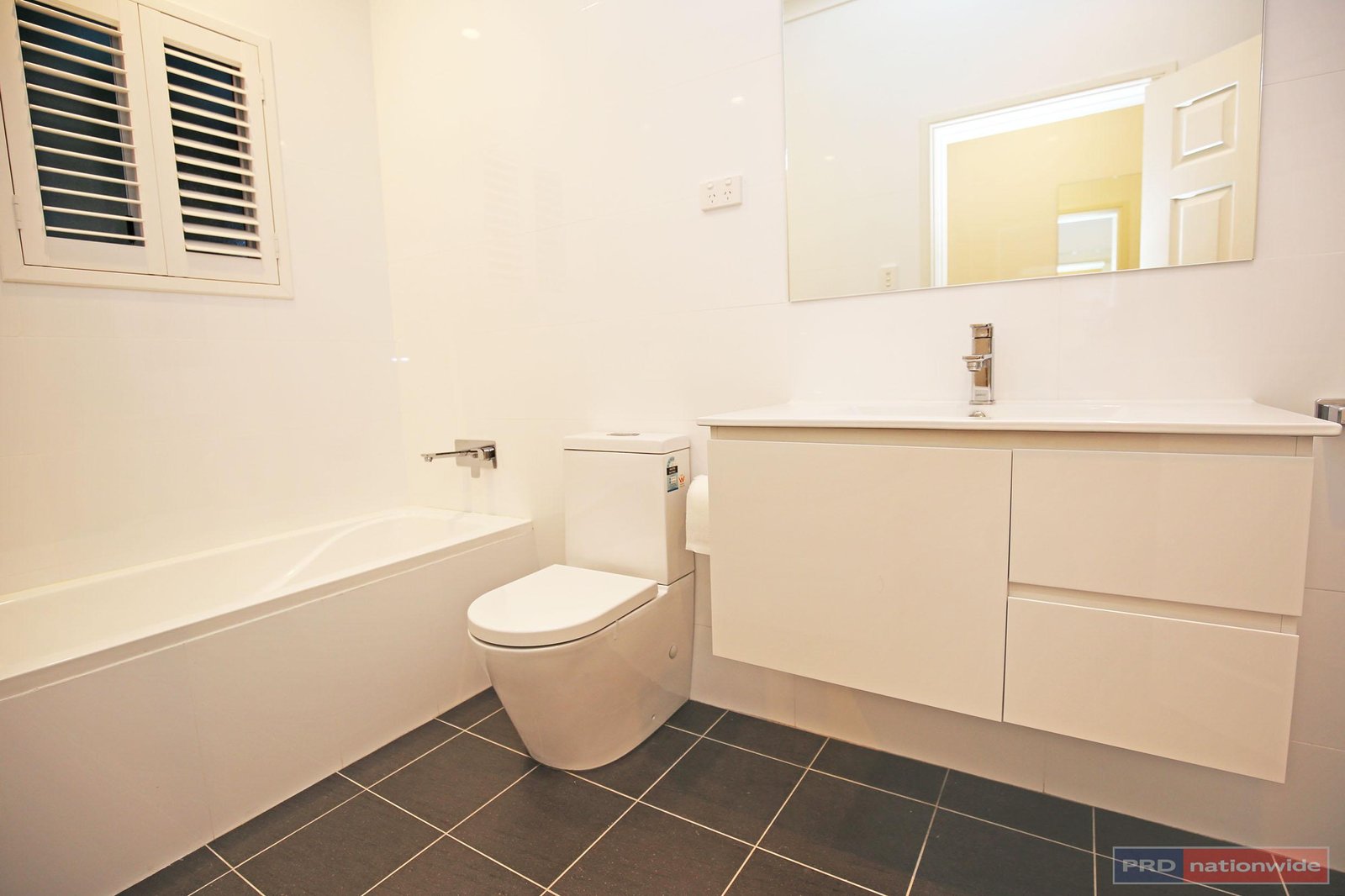 66 Reynolds Avenue BANKSTOWN 11