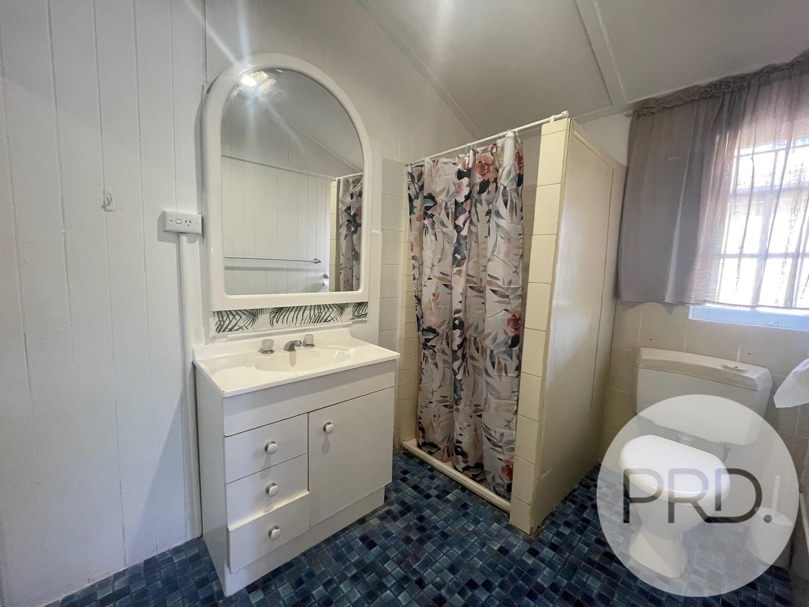 66 Rode Road (Access from Evans St)  WAVELL HEIGHTS 9