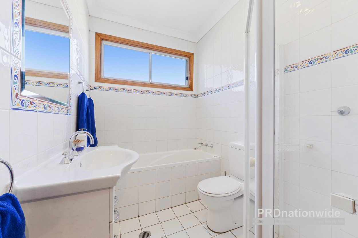 66 Rosebank Avenue KINGSGROVE 12