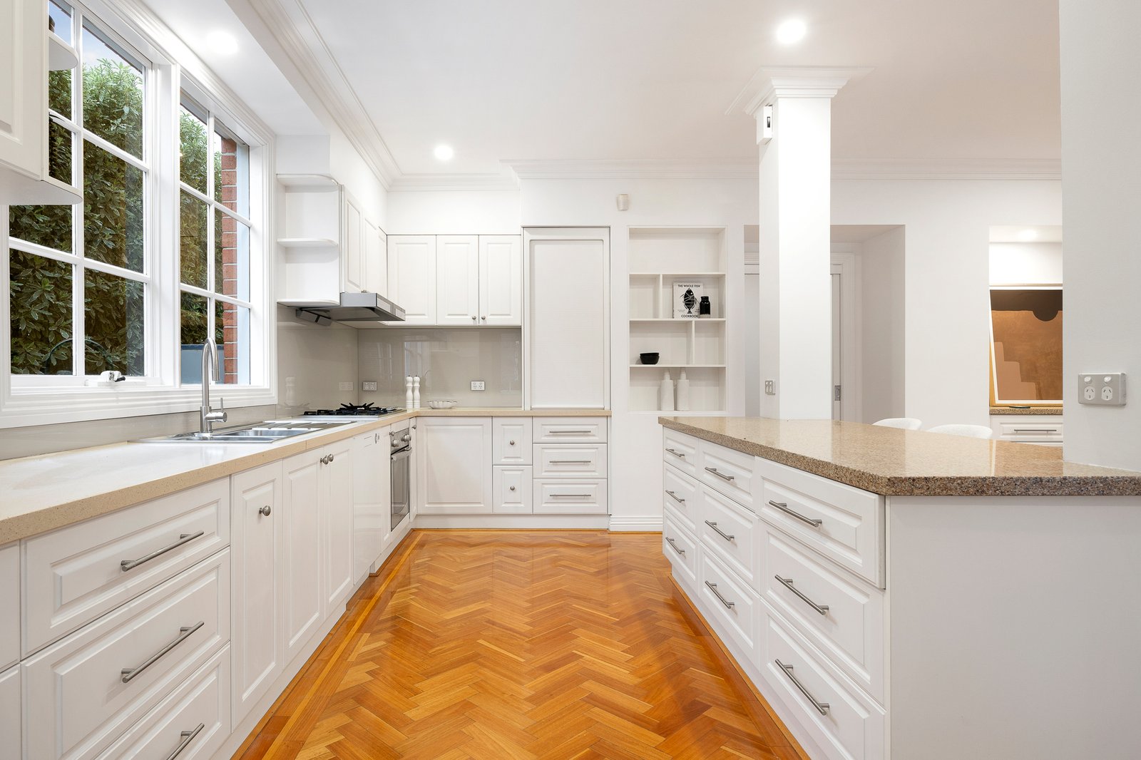 Real Estate and Property in 66 Rosedale Road, Glen Iris, VIC