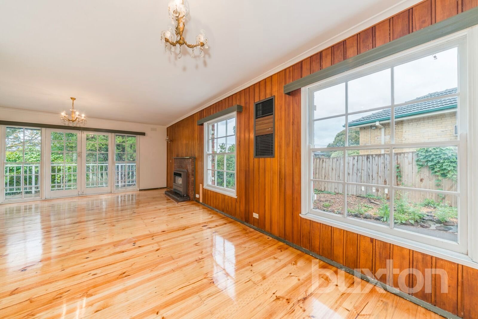 Gallery: 66 Silver Ash Avenue