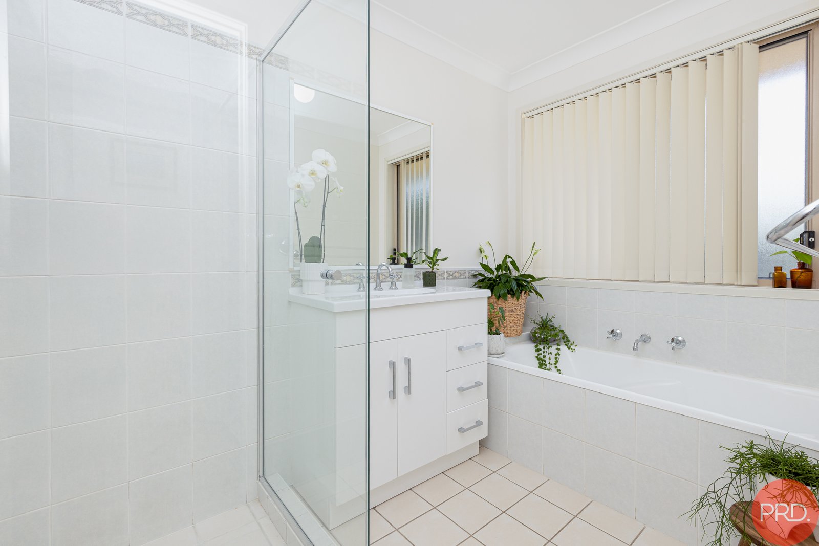 66 Somerset Drive THORNTON 25