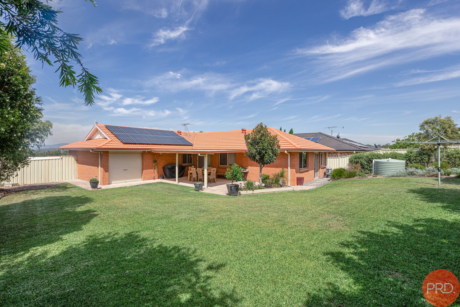 66 Somerset Drive THORNTON 32