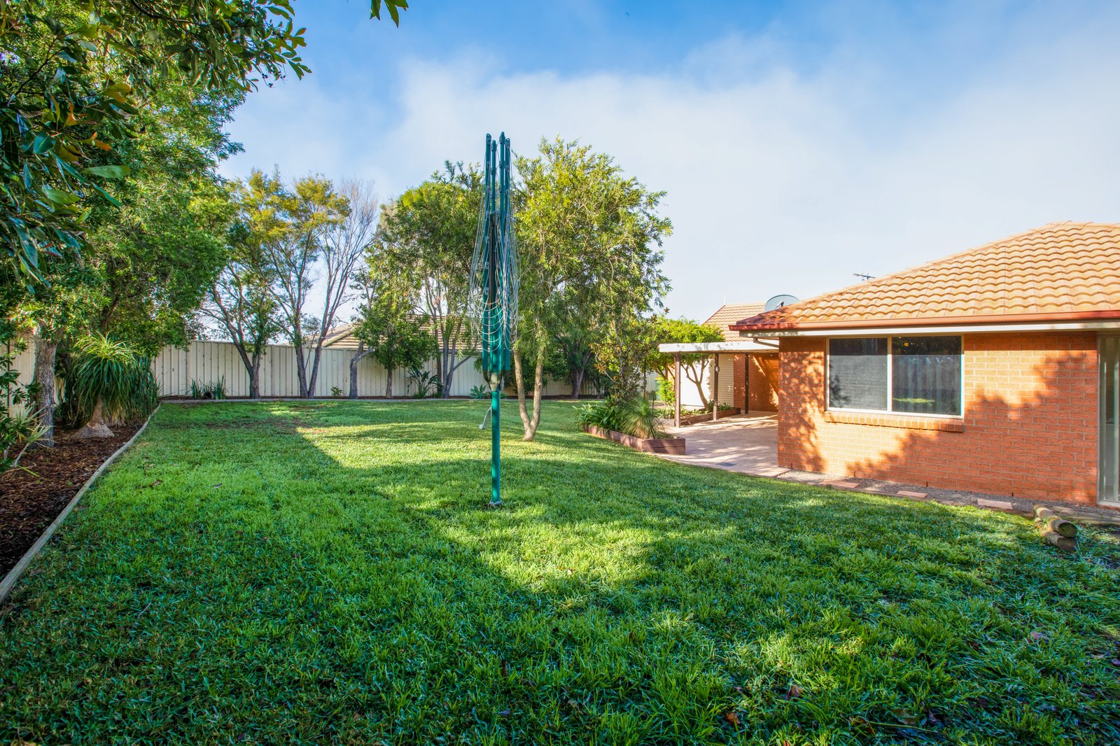 66 Somerset Drive THORNTON 11