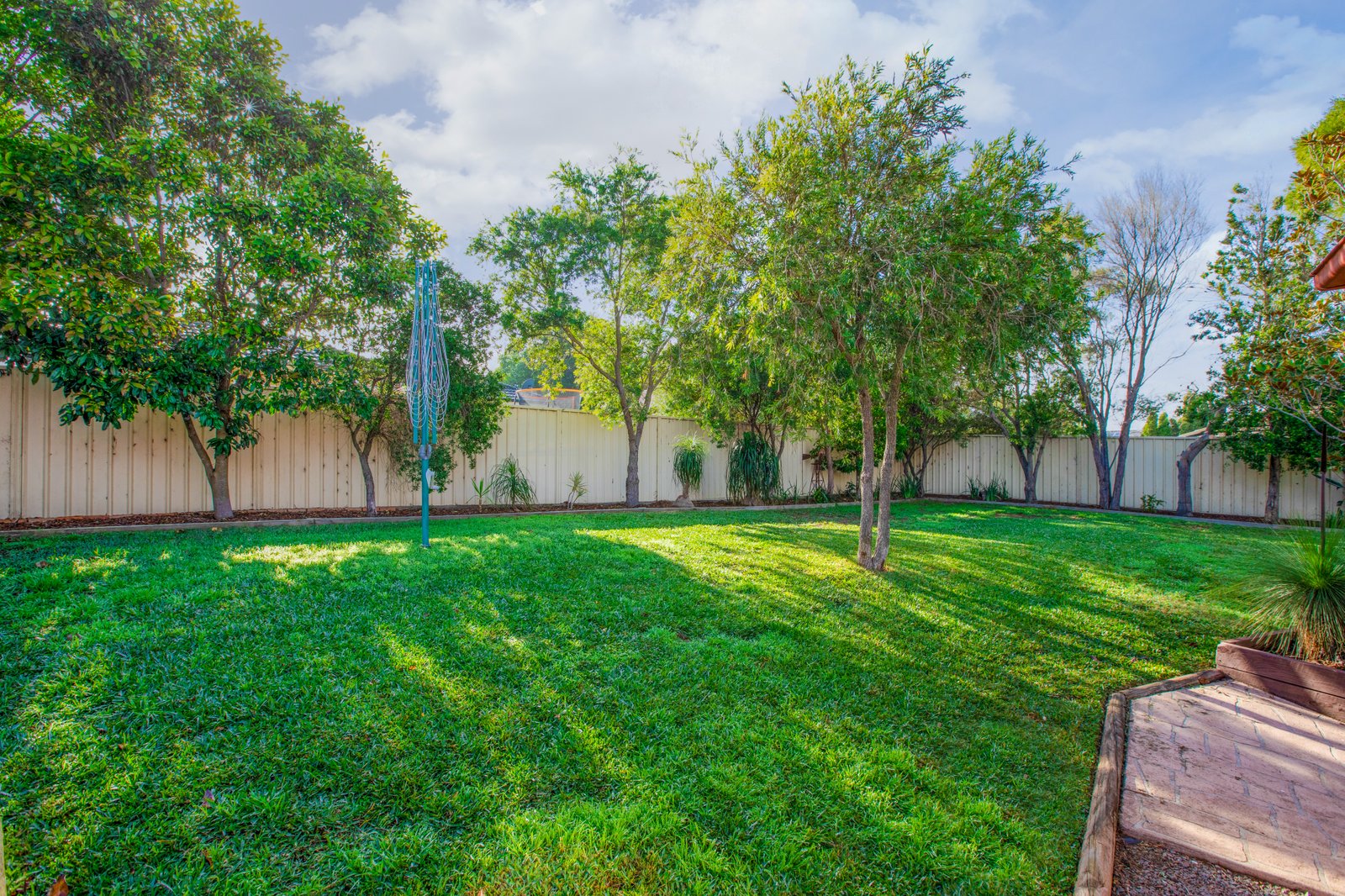 66 Somerset Drive THORNTON 12